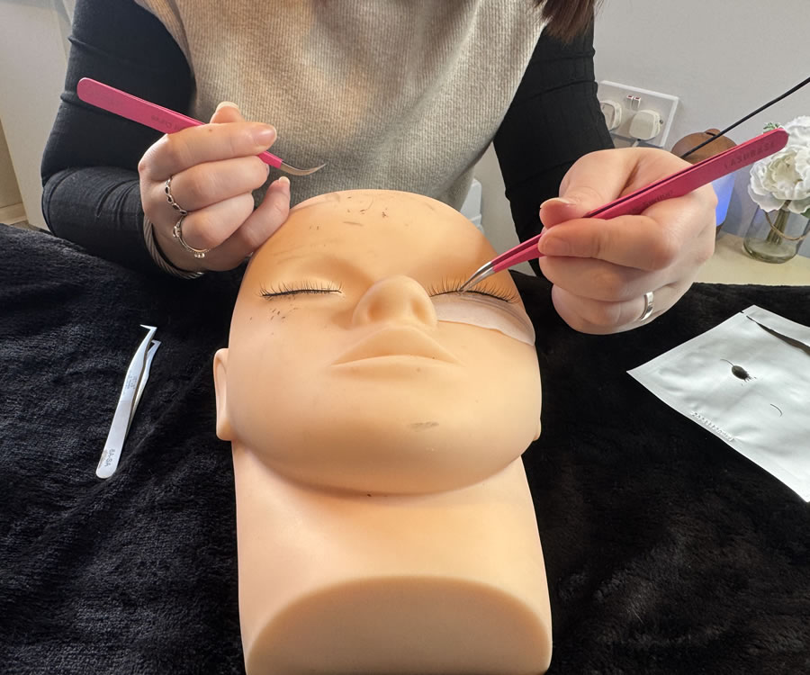 Hannah Warren School of Beauty