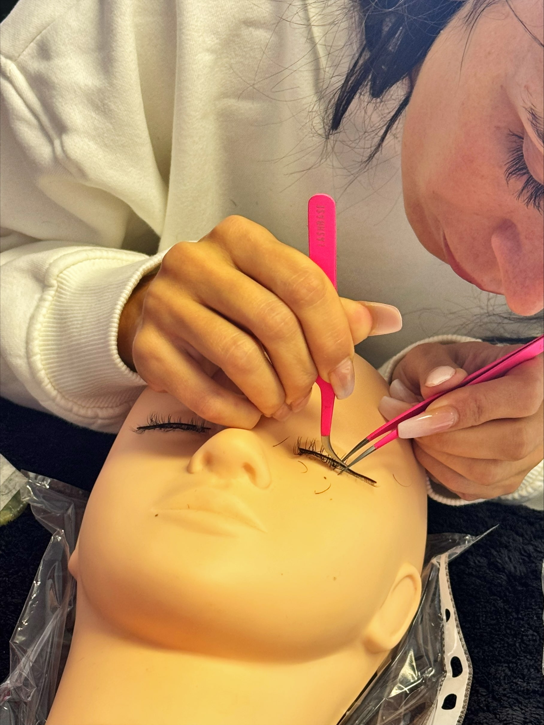 Beauty Training with Hannah Warren