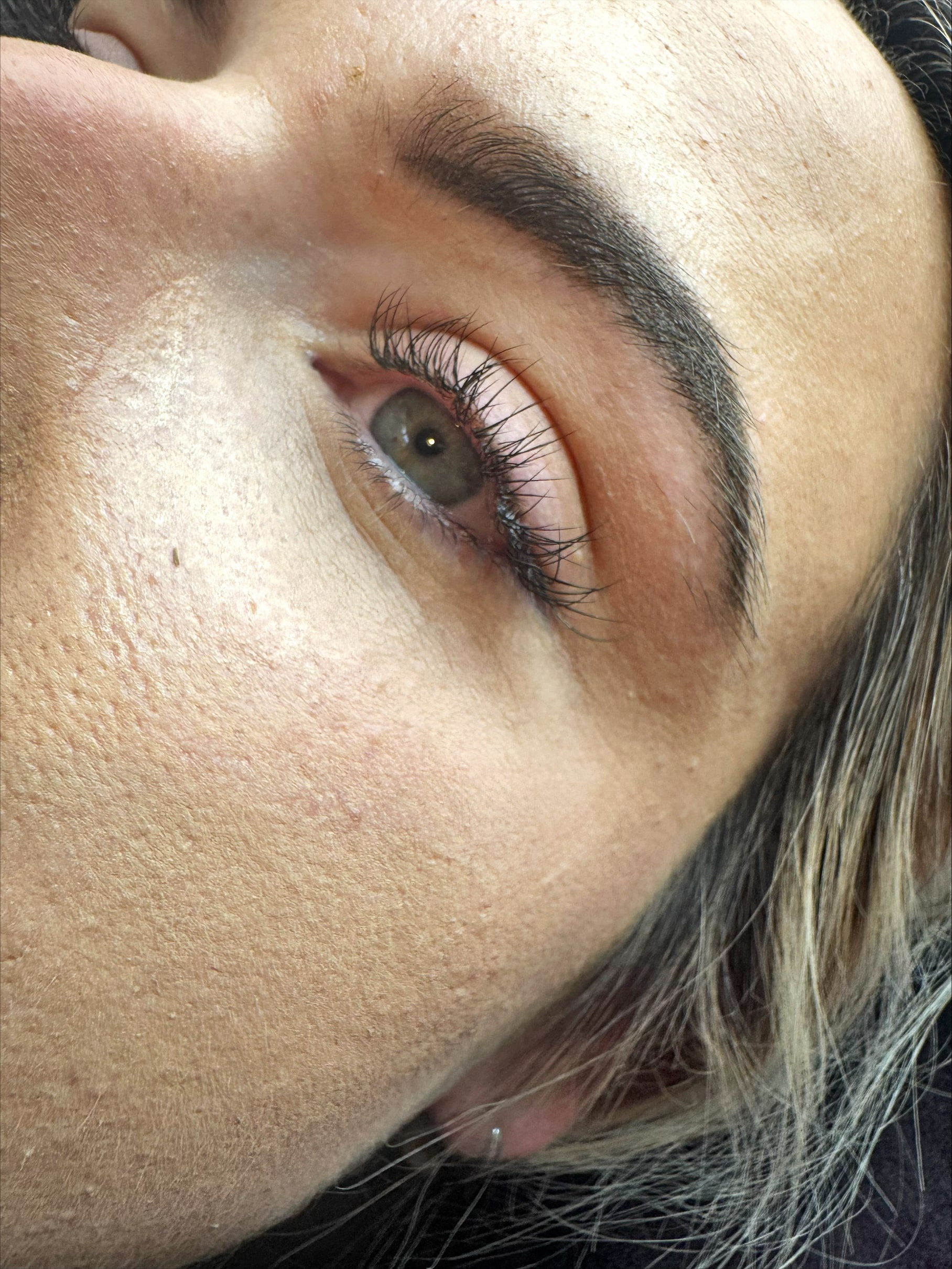 Beauty Training with Hannah Warren